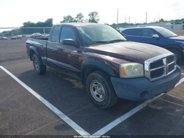  Salvage Dodge Dakota