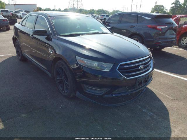  Salvage Ford Taurus