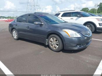  Salvage Nissan Altima