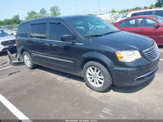  Salvage Chrysler Town & Country