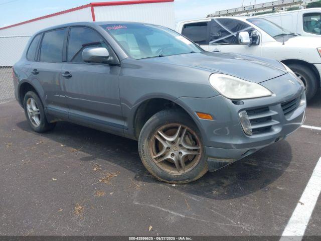  Salvage Porsche Cayenne