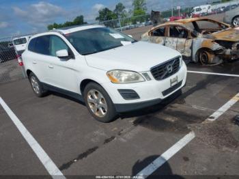  Salvage Volvo XC60
