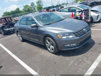  Salvage Volkswagen Passat