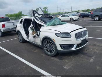  Salvage Lincoln Nautilus