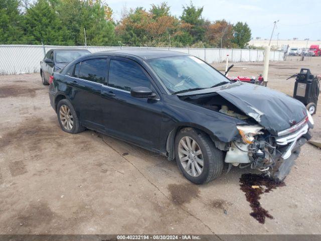  Salvage Chrysler 200