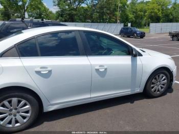  Salvage Chevrolet Cruze