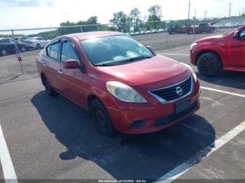  Salvage Nissan Versa