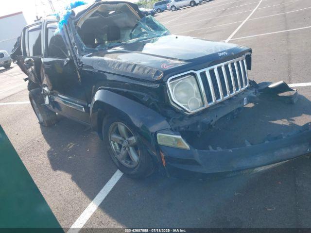  Salvage Jeep Liberty