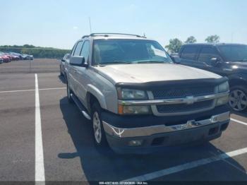  Salvage Chevrolet Avalanche 1500