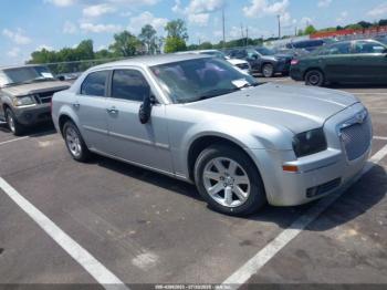  Salvage Chrysler 300