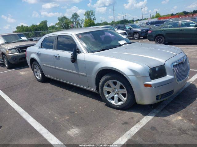  Salvage Chrysler 300