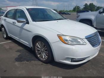  Salvage Chrysler 200