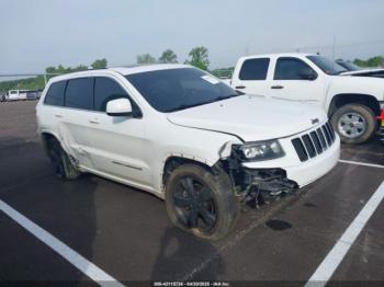  Salvage Jeep Grand Cherokee