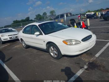  Salvage Ford Taurus