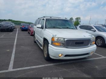  Salvage GMC Yukon