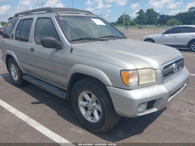  Salvage Nissan Pathfinder