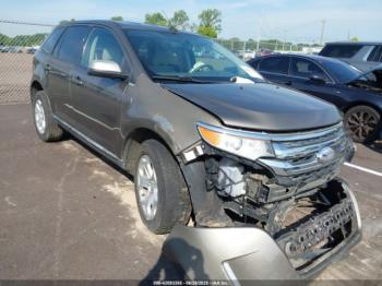  Salvage Ford Edge