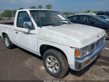  Salvage Nissan 4x2 Truck