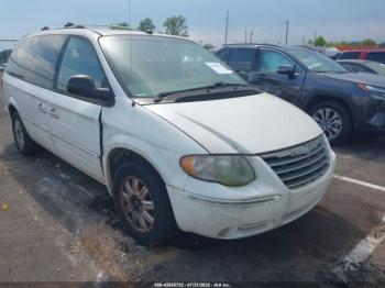  Salvage Chrysler Town & Country