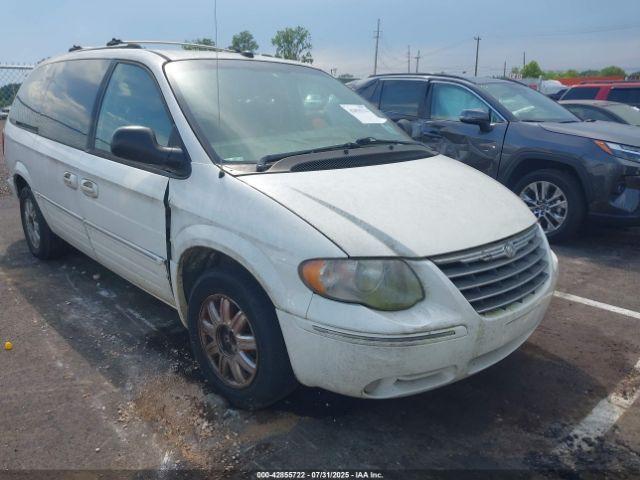  Salvage Chrysler Town & Country