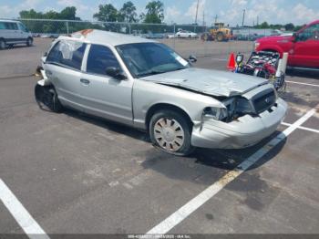  Salvage Ford Crown Victoria