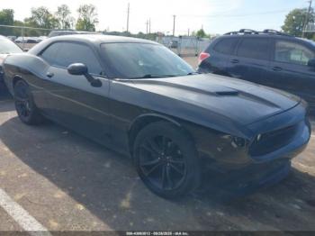 Salvage Dodge Challenger