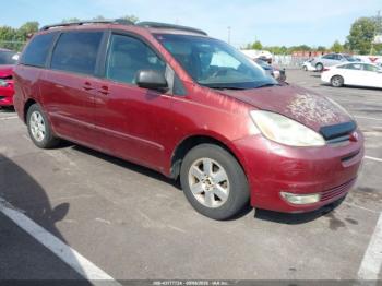  Salvage Toyota Sienna