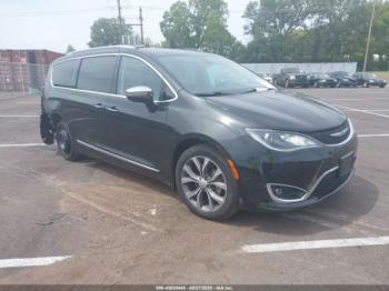  Salvage Chrysler Pacifica