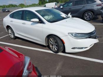  Salvage Chrysler 200