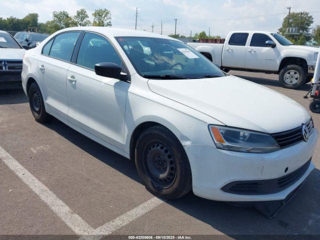  Salvage Volkswagen Jetta