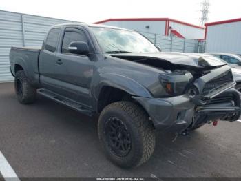  Salvage Toyota Tacoma