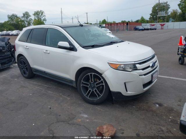  Salvage Ford Edge