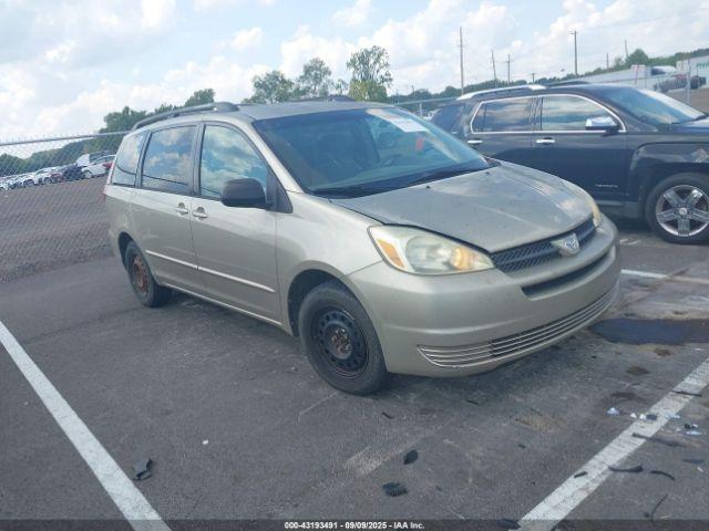  Salvage Toyota Sienna