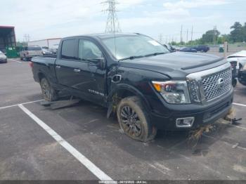  Salvage Nissan Titan