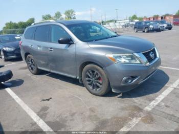  Salvage Nissan Pathfinder