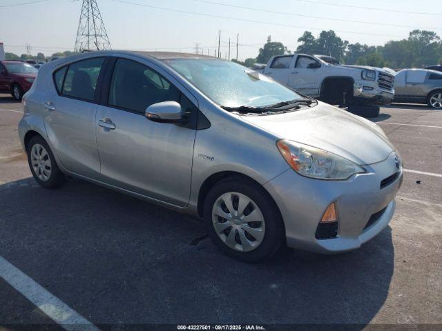  Salvage Toyota Prius c
