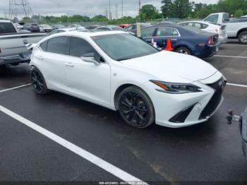  Salvage Lexus Es
