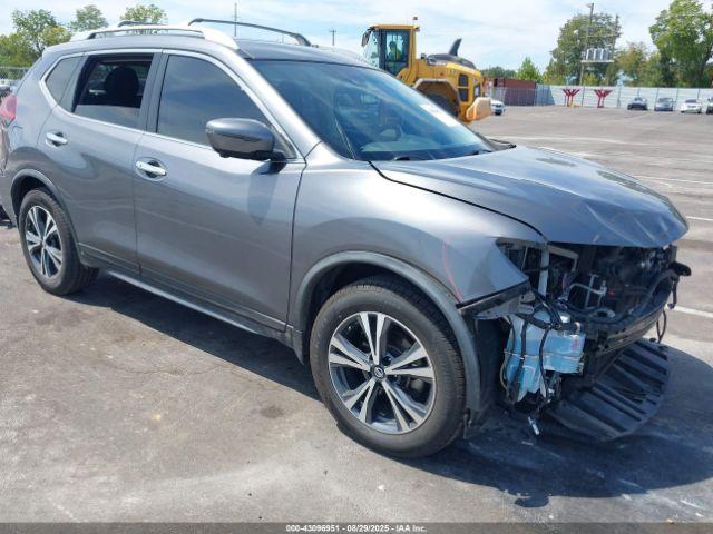  Salvage Nissan Rogue