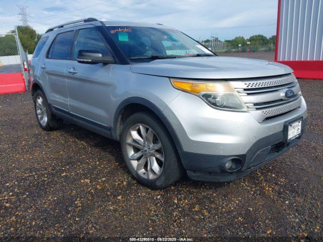  Salvage Ford Explorer