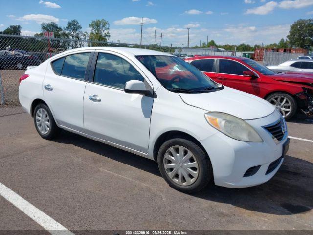  Salvage Nissan Versa