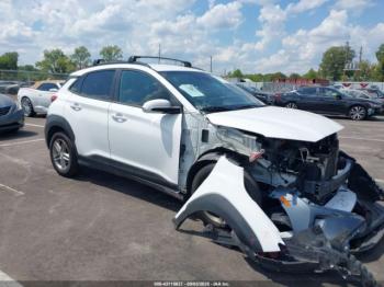  Salvage Hyundai KONA