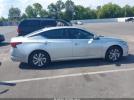 Nissan Altima 2.5 S Image 8