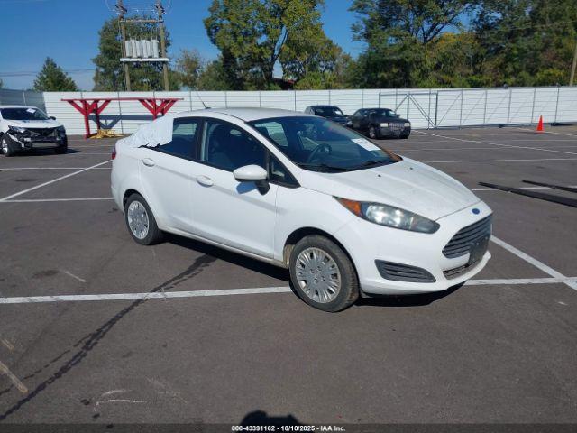  Salvage Ford Fiesta