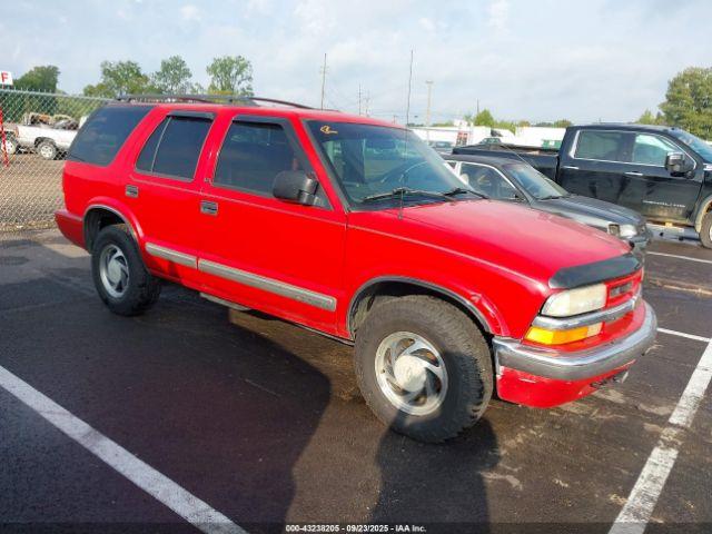  Salvage Chevrolet Blazer