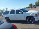 Chevrolet Suburban 1500 Lt Image 12