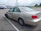 Toyota Camry Le Image 8