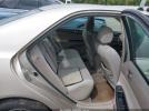 Toyota Camry Le Image 10