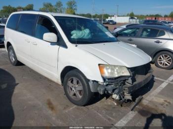 Salvage Dodge Grand Caravan