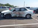 Toyota Camry Le Image 15