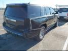 GMC Yukon Denali Image 3